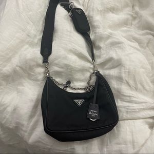 Prada Re-Edition 2005 Crossbody bag
